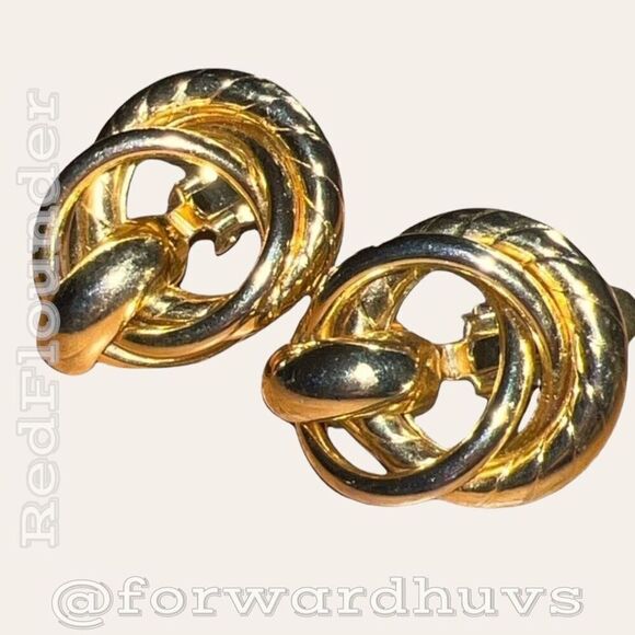 Bundle Sale 3 for $15 | Vintage Gold Tone Clip-On Earrings Discounted for Loose - Picture 3 of 6